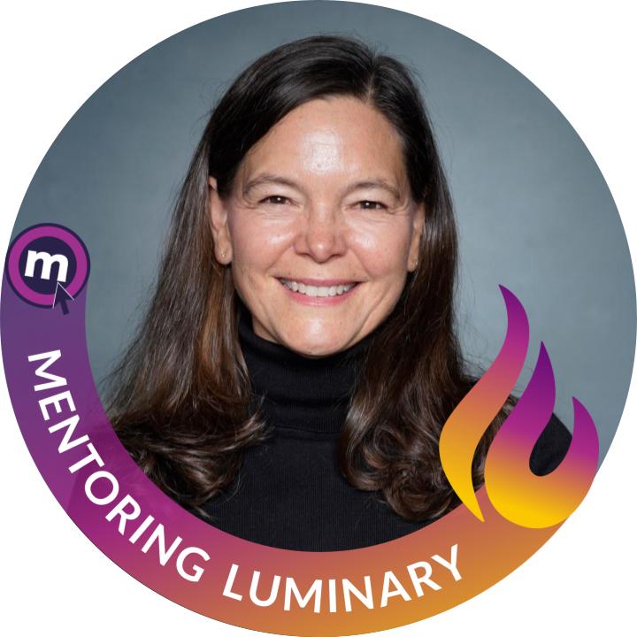 13 Luminary Award LINKEDIN Profile Photo 3