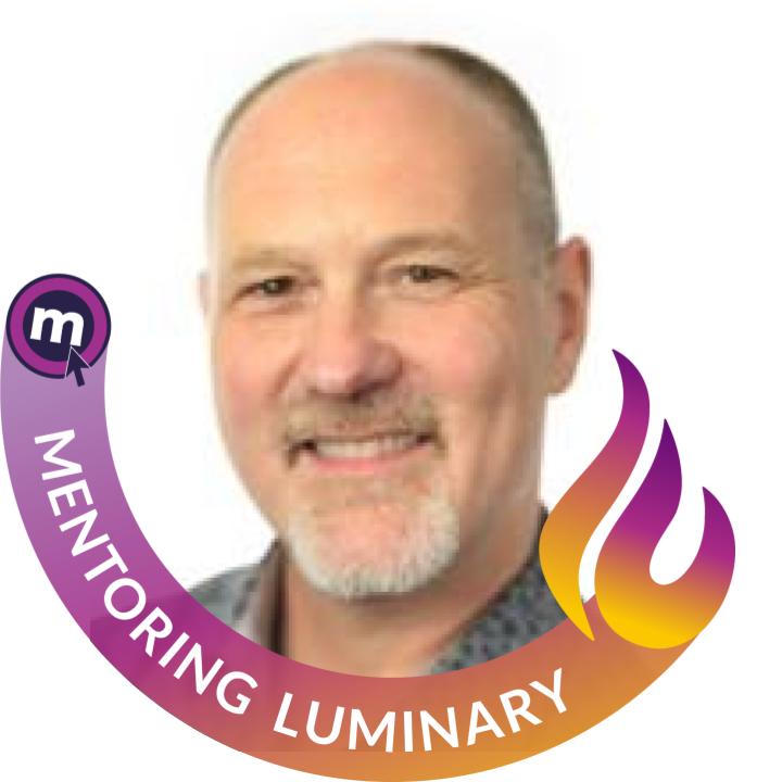 11 Luminary Award LINKEDIN Profile Photo 9