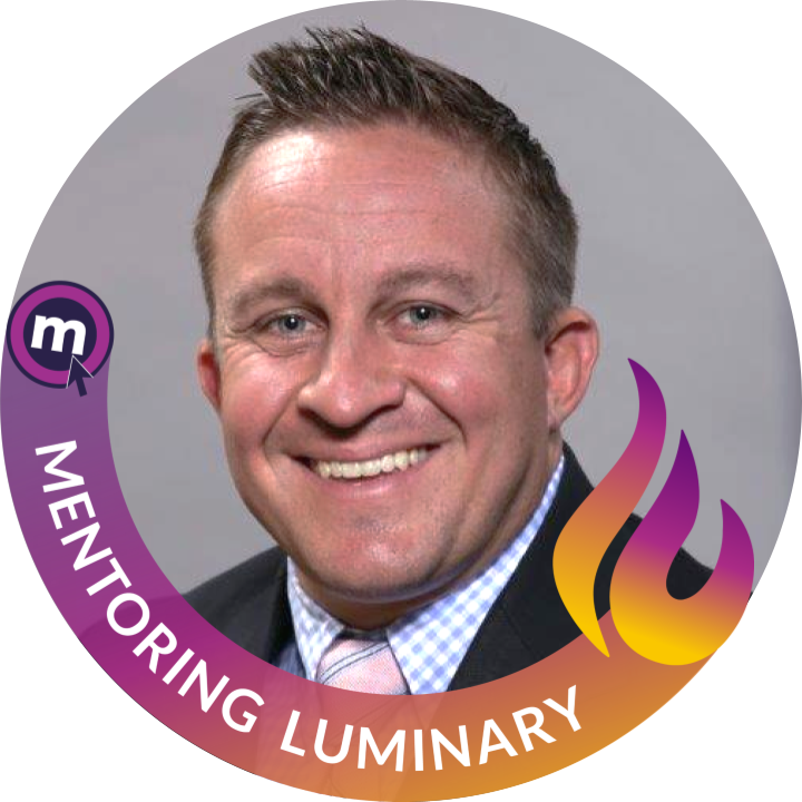 10 Luminary Award LINKEDIN Profile Photo 1