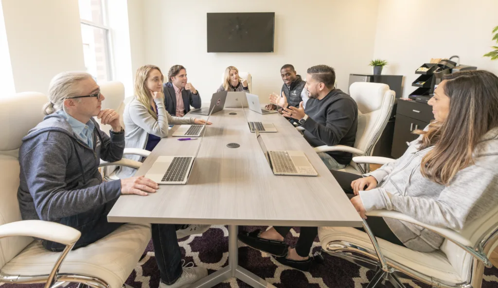 3 Ways to Use Mentoring when Developing Leaders 10 Leadership roles