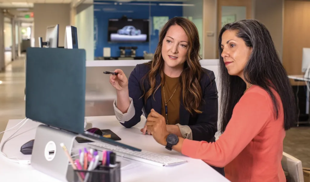 Mentoring vs Coaching: 2 Big Differences and Use Cases 7 Mentor vs coach